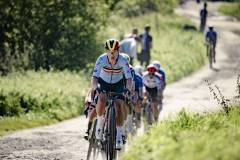 rolling over the gravel roads of Flanders at the 3rd UCI Gravel World Championships 2024 - Flanders (BEL)©kramon